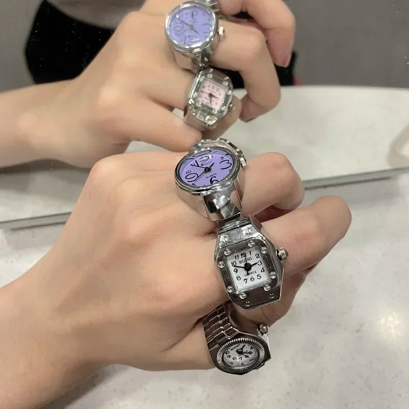 Colorful Watch Ring Men Retro Sliver Pointer Quartz Clock.